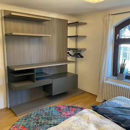 Verwunsches Haus Mit Parkplatz In Bester Lage 度假居 马克莱贝格