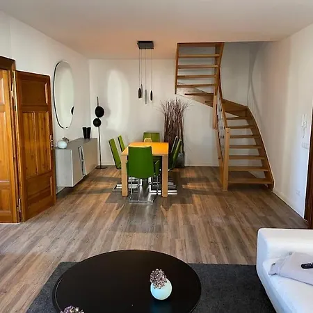 Verwunsches Haus Mit Parkplatz In Bester Lage * 马克莱贝格